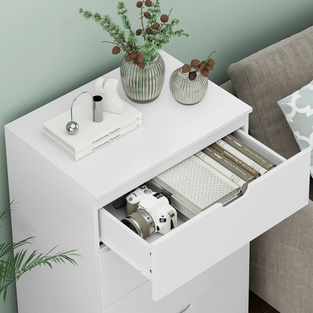 White 5 Drawer Dresser I56668